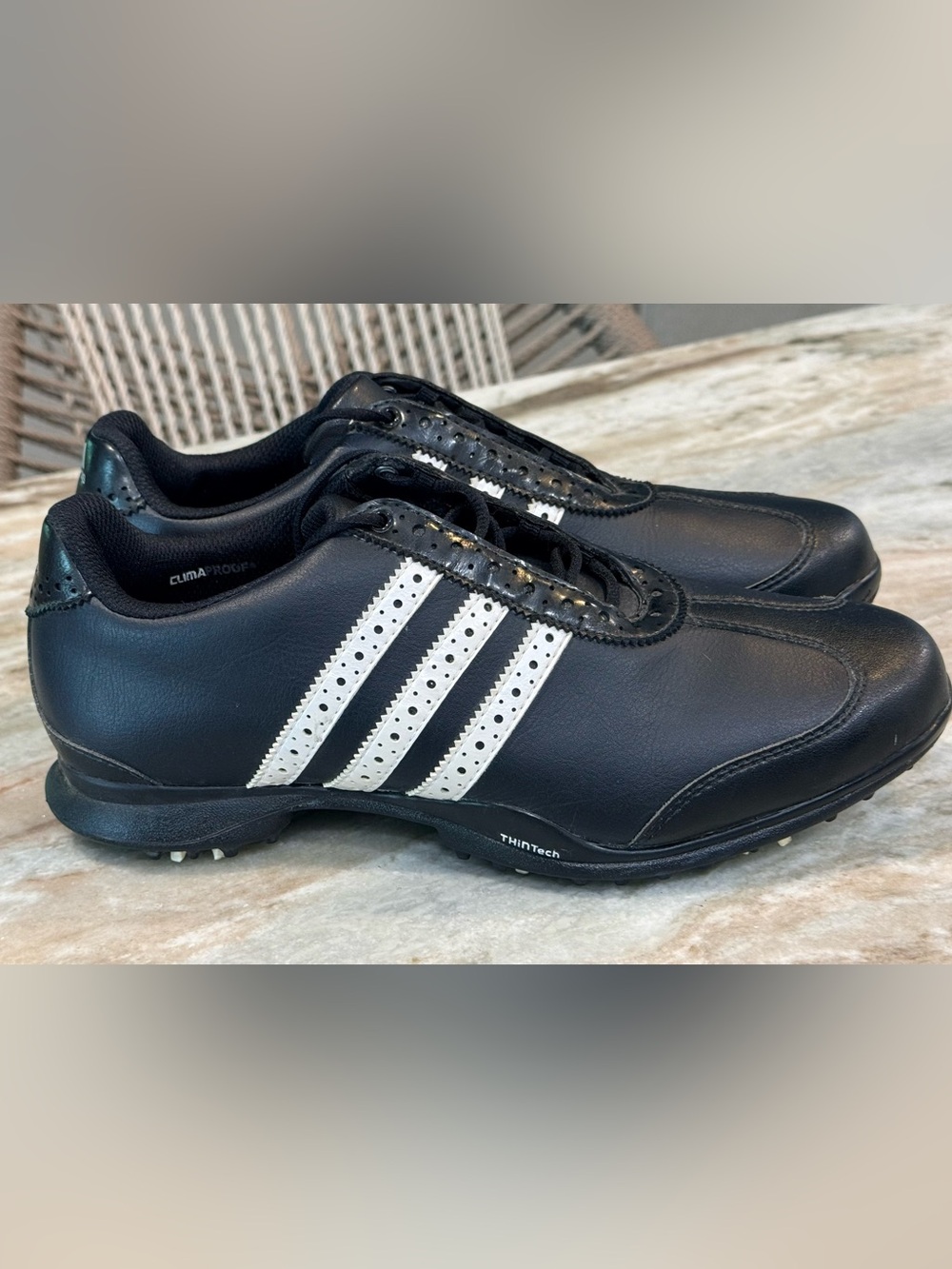 Women’s ADIDAS Traxion Fitfoam ThinTech black golf shoes- Size 8